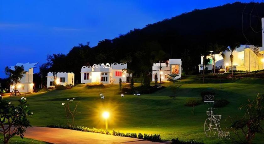 The Buda Resort Muaklek Muak Lek Exterior foto